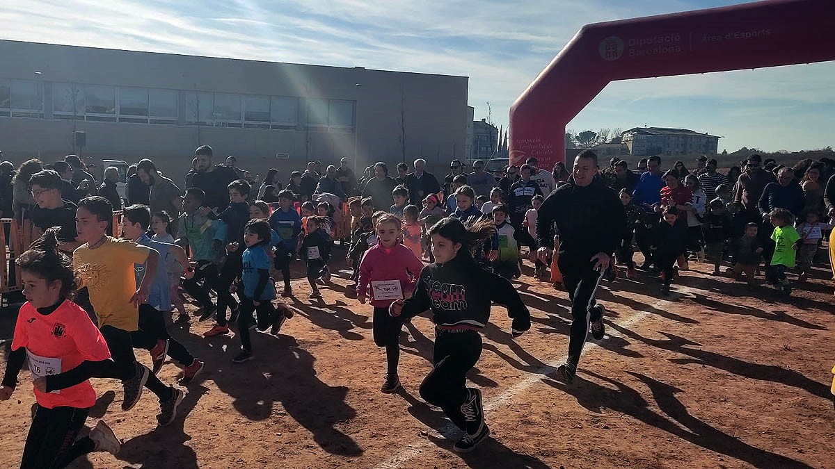 Més de 300 persones participen en el 26è Cros Escolar de Santpedor