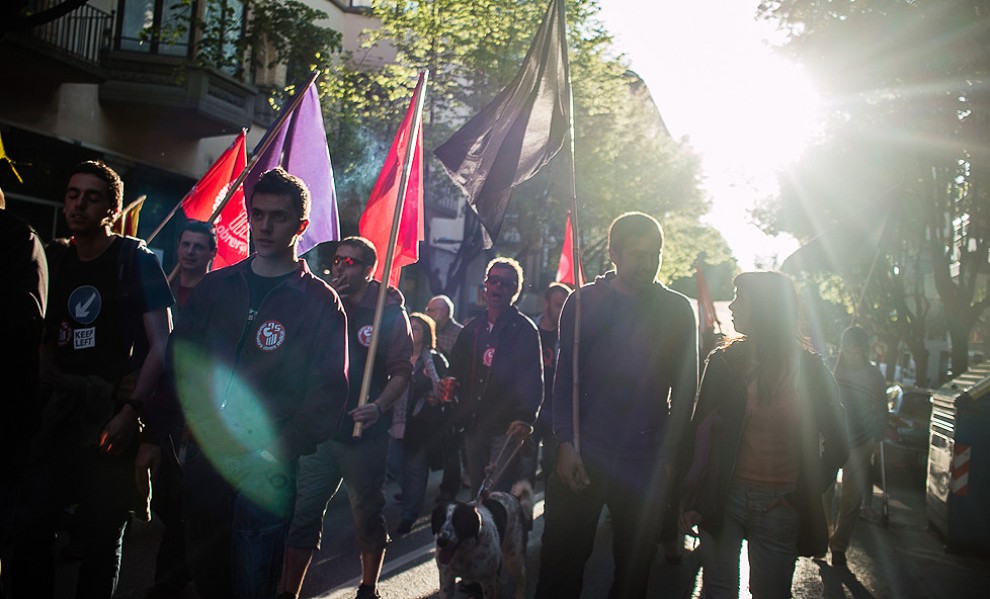 La manifestació, pujant el carrer Verdaguer de Vic