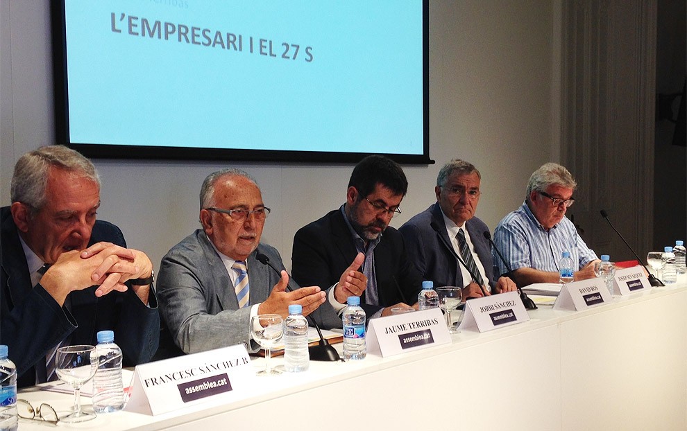 Sánchez, Terribas, Sànchez, Ros i Vàzquez, presentant l'informe.