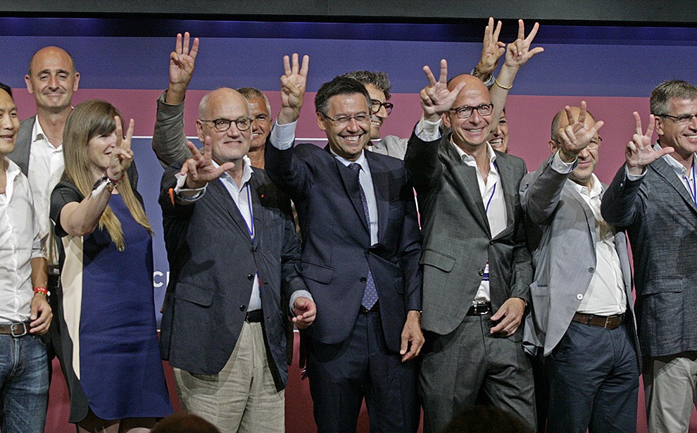 L'equip de Josep Maria Bartomeu celebra el triomf a les eleccions.