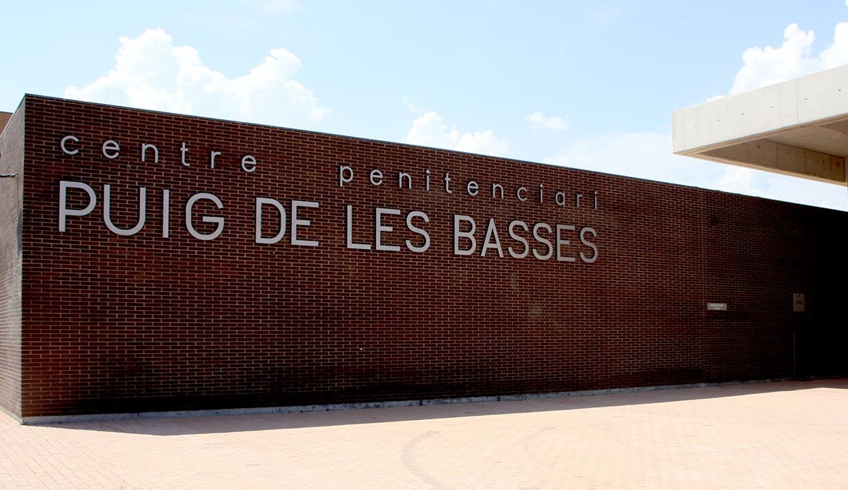 Façana de la presó de Puig de les Basses, a Figueres.