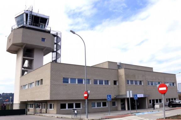 La torre de control de l'aeroport de Sabadell 