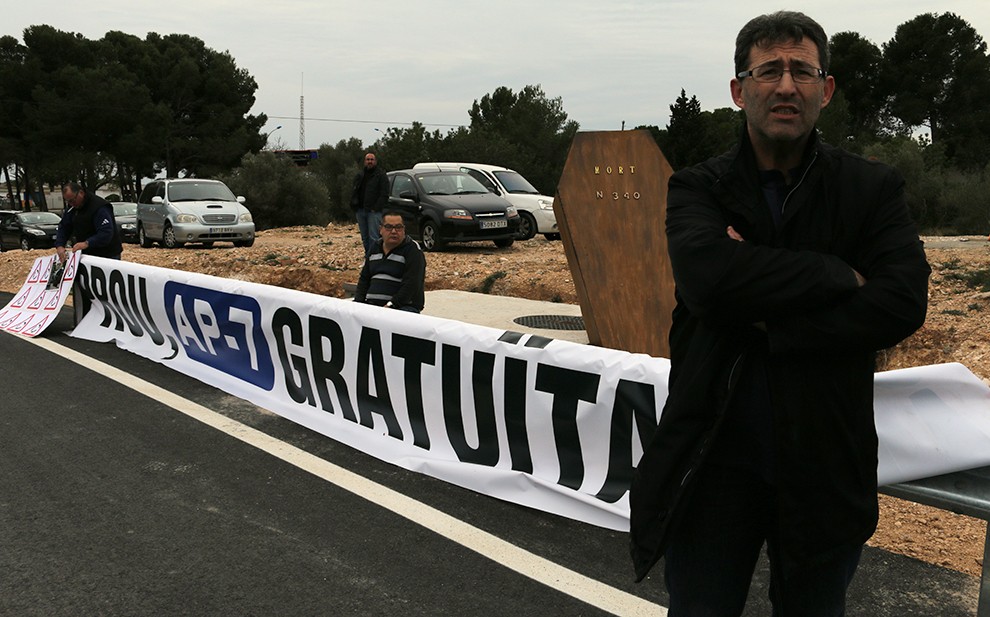 El portaveu del moviment veïnal per la gratuïtat de l'AP-7, Llorenç Navarro, en una imatge d'arxiu a l'Ametlla de Mar.