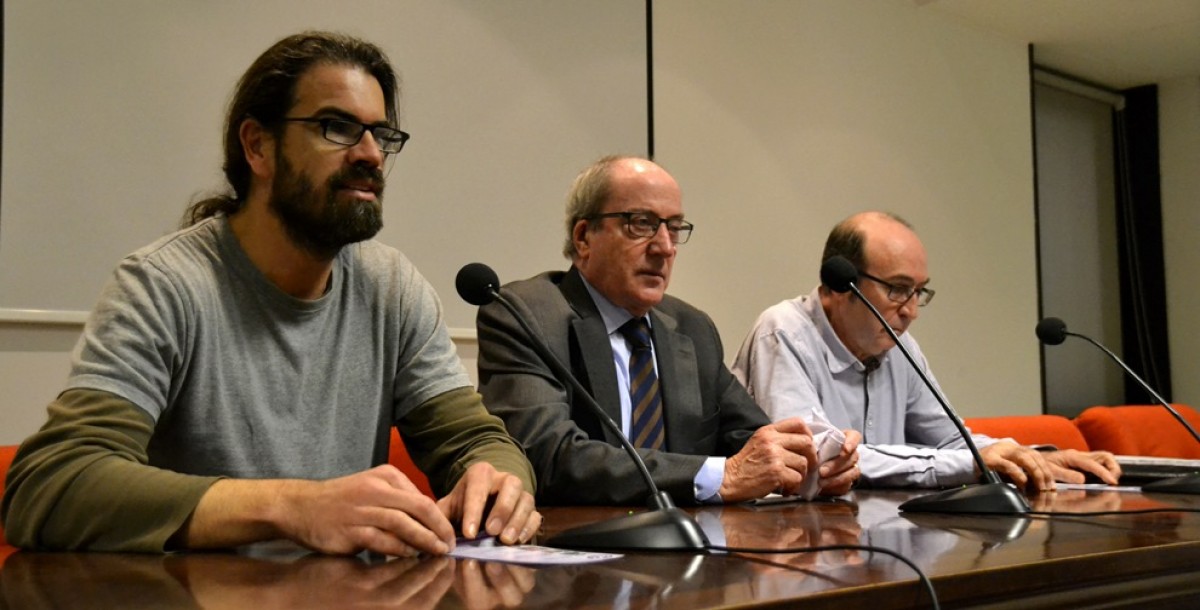 Natxo Tarrés, Ignasi Cusidó i Joan Borràs en l'acte de presentació del cicle 