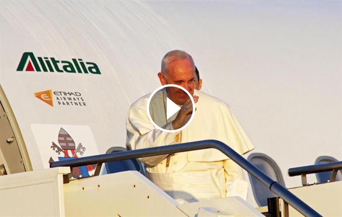 El Papa Francesc aterra a Lesbos