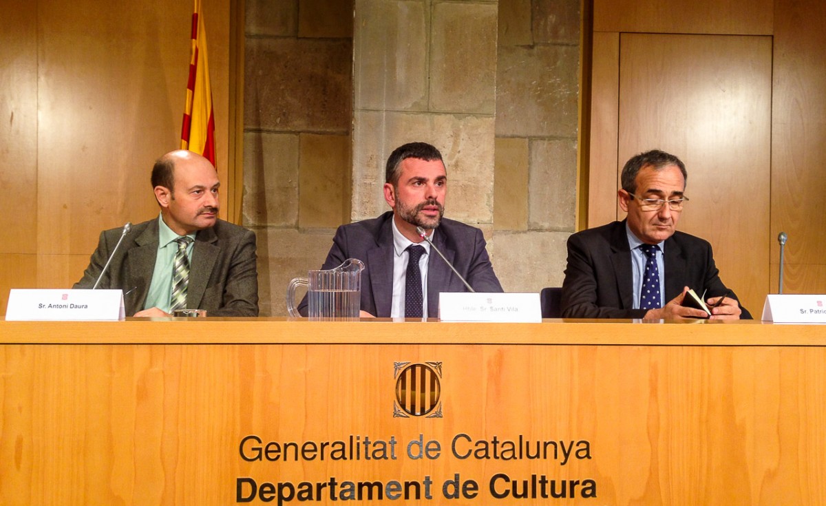 El conseller de Cultura, Santi Vila, valorant els resultats de Sant Jordi