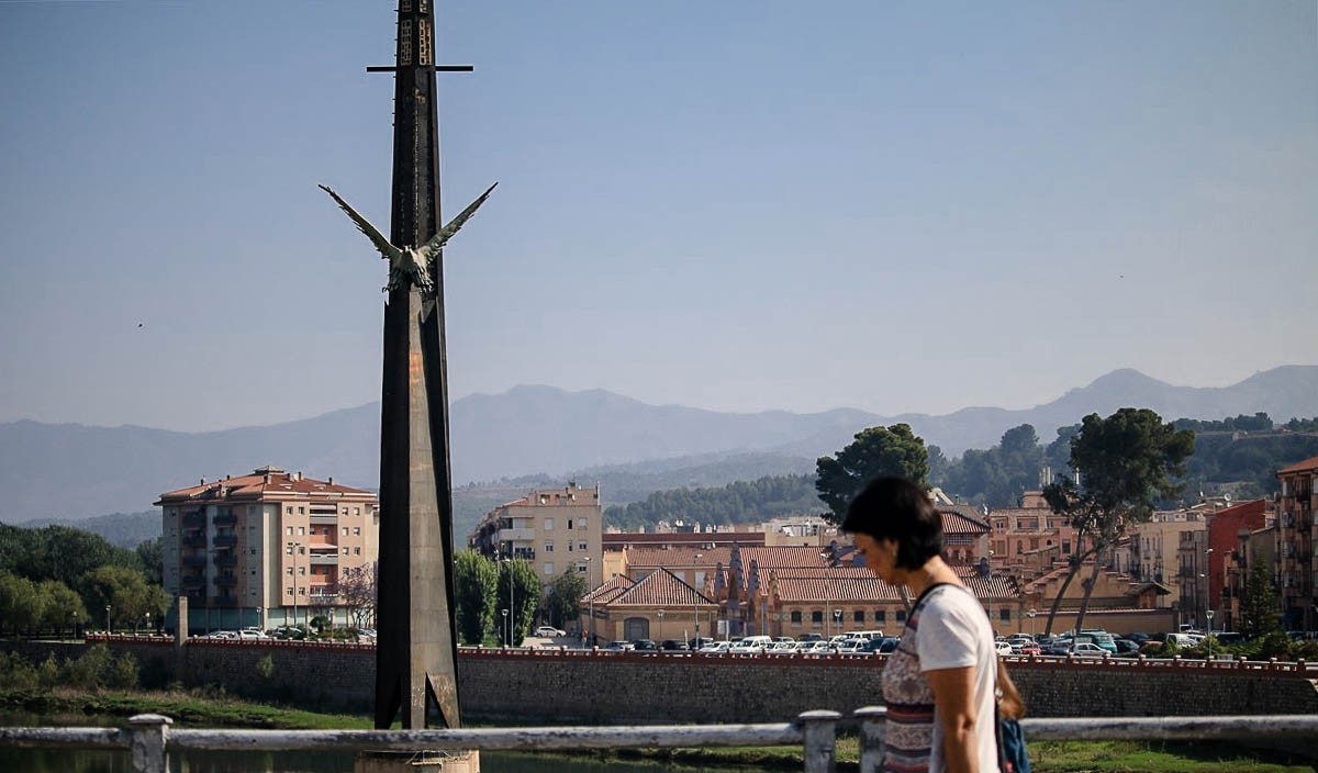 Vista del monument franquista de Tortosa.