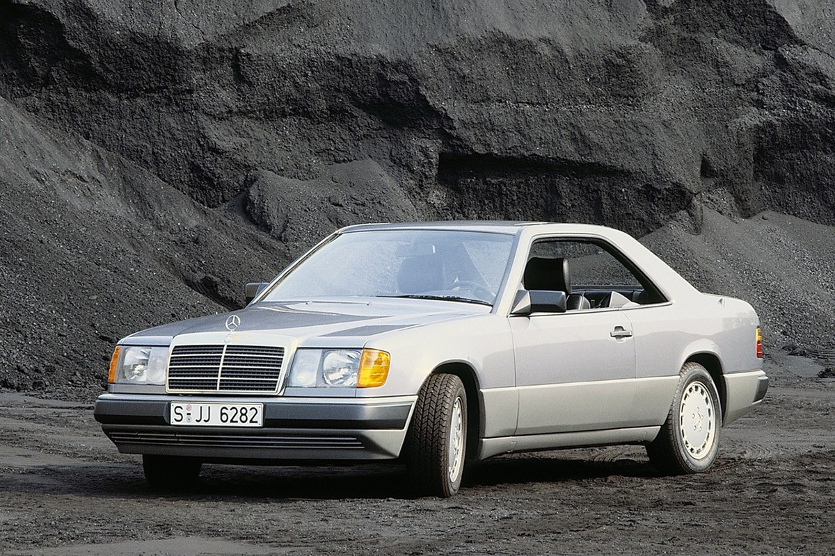 Mercedes-Benz 300 CE. Un clàssic amb estil utilitzable en el dia a dia
