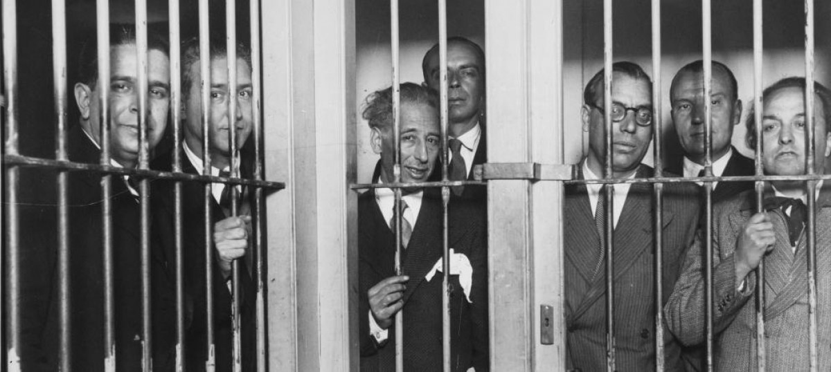 Lluís Companys i el seu govern, empresonats el 1934