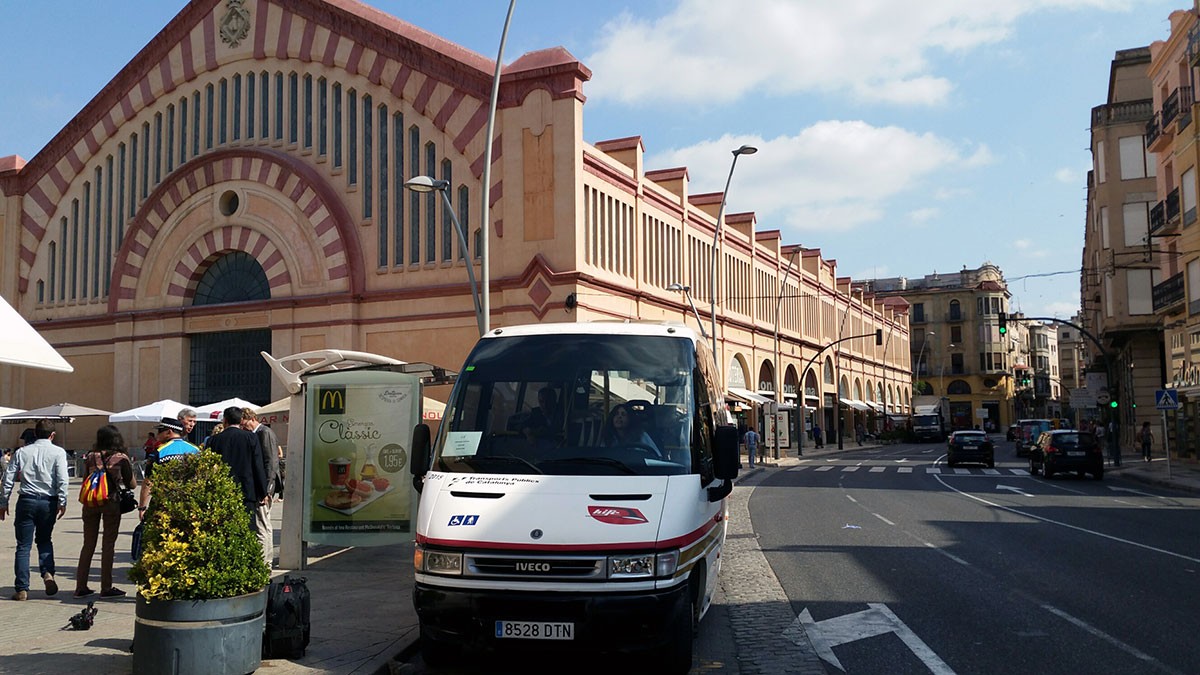 Els busos de la línia L-3 ja no faran parada a l'avinguda Generalitat