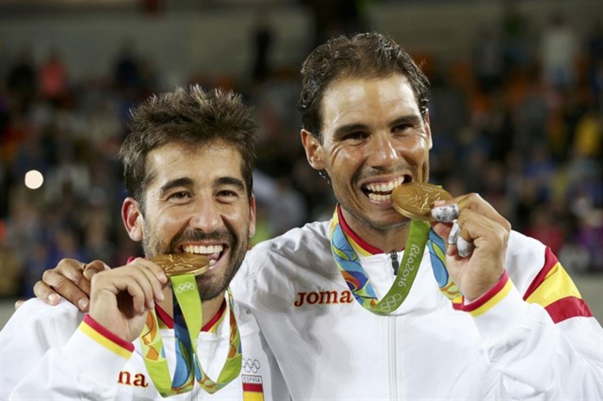 Marc López i Rafa Nadal amb la medalla d'Or