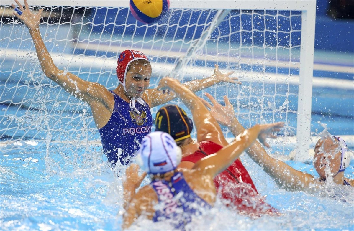 Partit de waterpolo entre la selecció espanyola femenina i Rússia als Jocs Olímpics