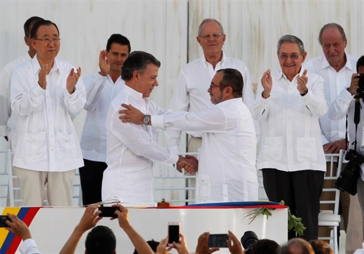 El president de Colòmbia, Juan Manuel Santos, i el líder de les FARC