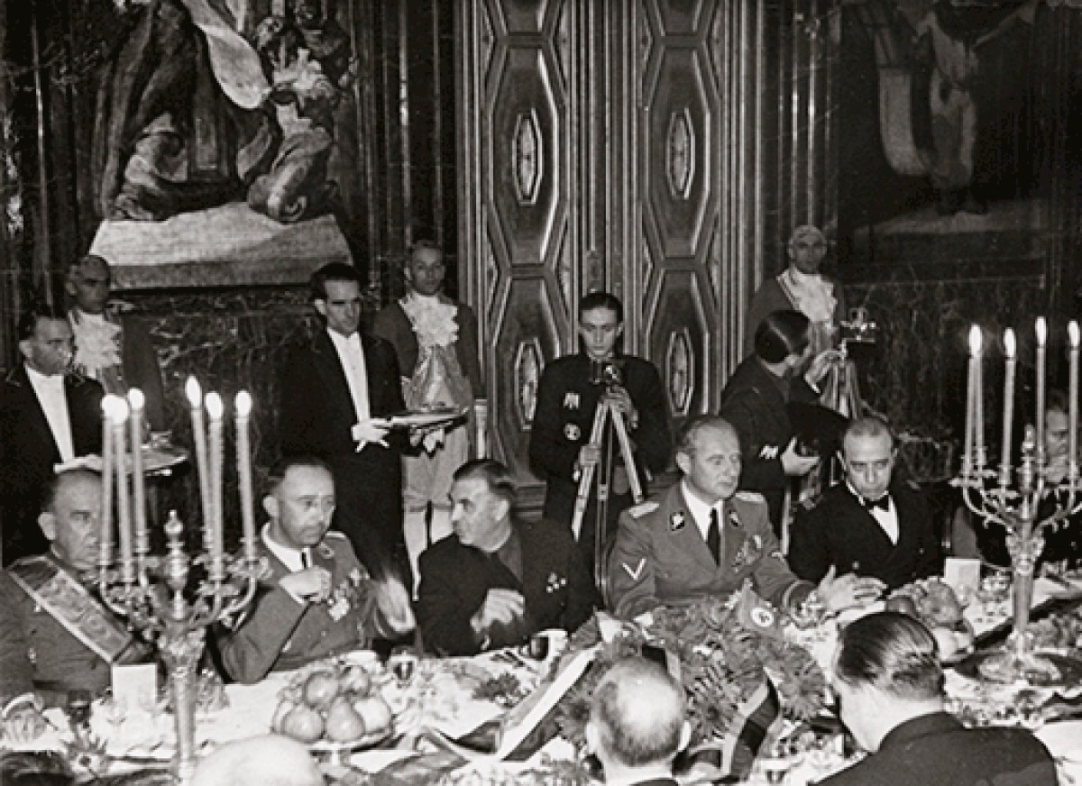 Himmler és afalagat amb un sopar per les autoritats franquistes l'octubre del 1940
