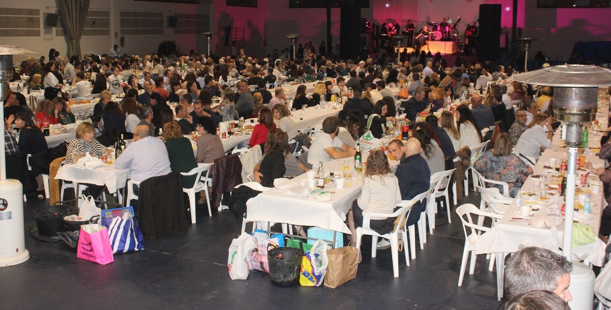 Sopar popular de la Festa de la Segregació de l'any passat.