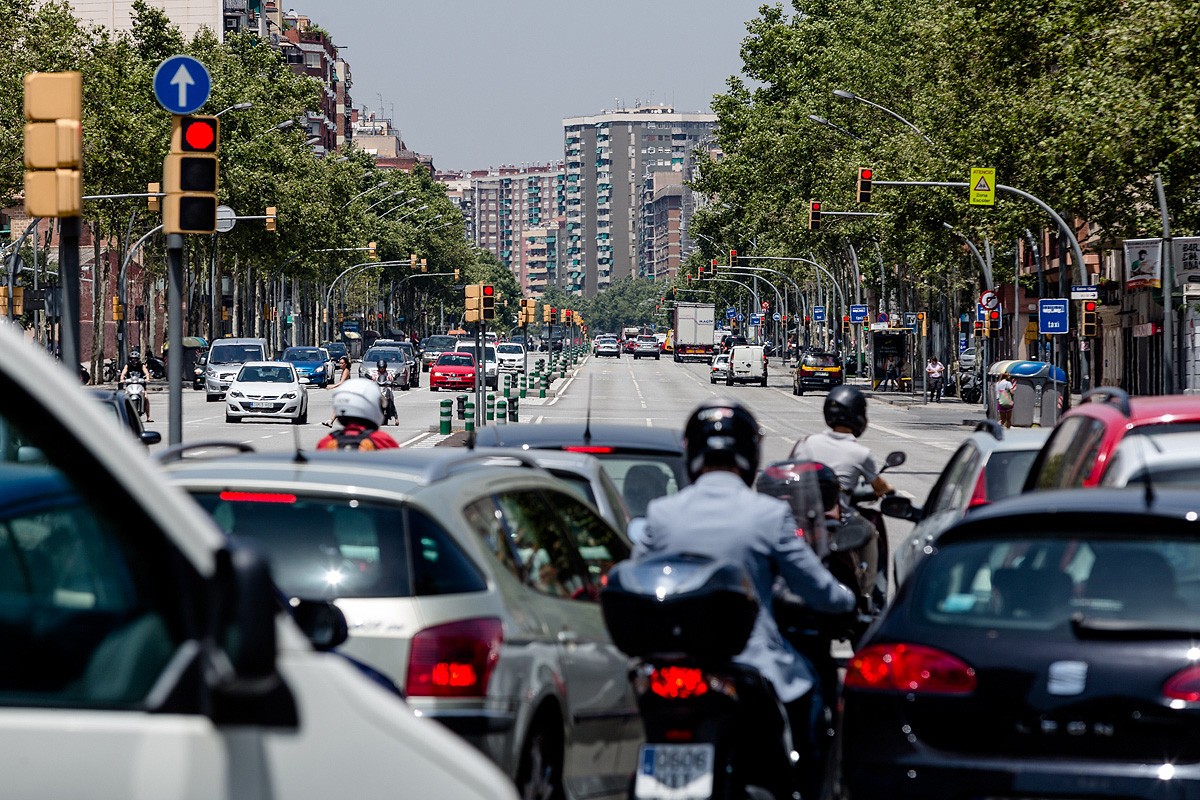 L'avinguda Meridiana és una de les estrades amb més trànsit de Barcelona