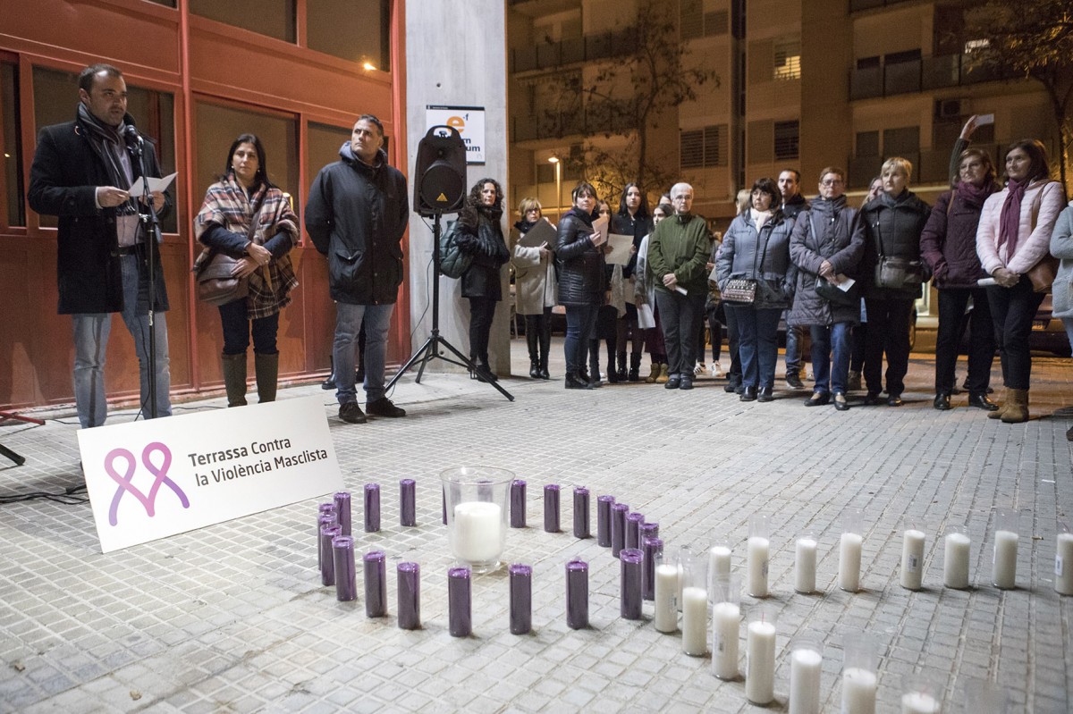 Jordi Ballart, a la concentració contra la violència masclista