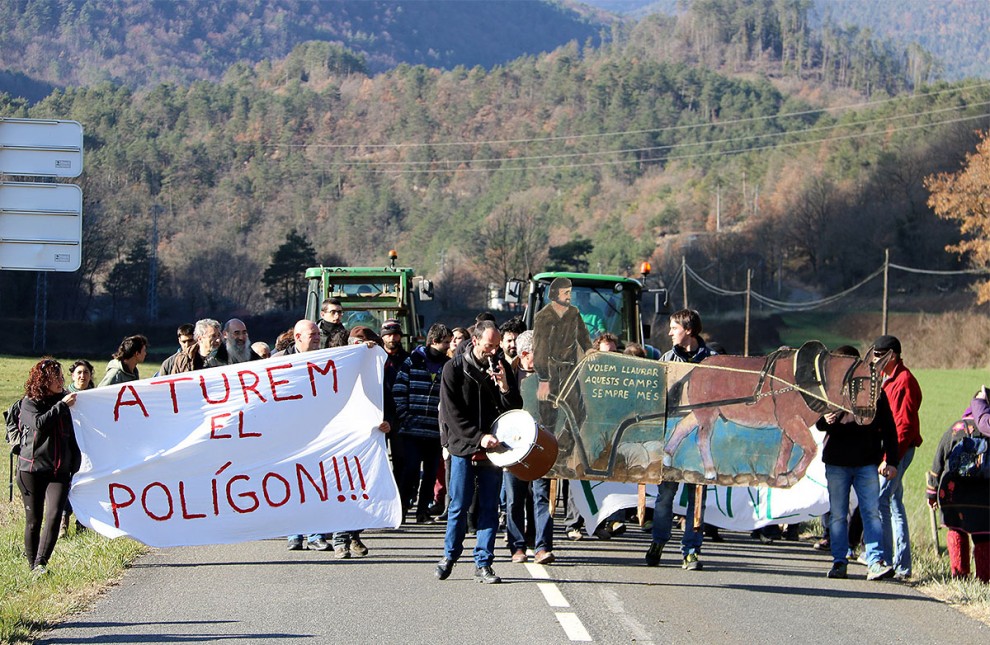 Protesta contra el polígon de les Llosses