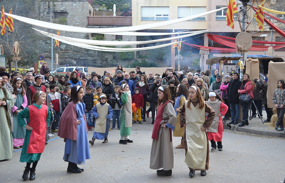 Les danses d'infants del Renaixement ha estat un dels quadres de la Festa dels Romeus