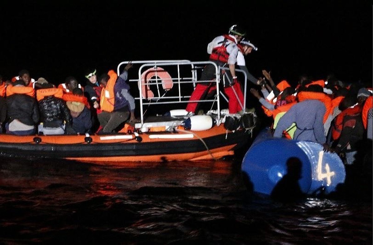 Un dels darrers rescats de refugiats al mar Mediterrani.