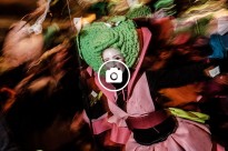 Vés a: FOTOS Arribada multitudinària i espectacular del Carnestoltes de Solsona 