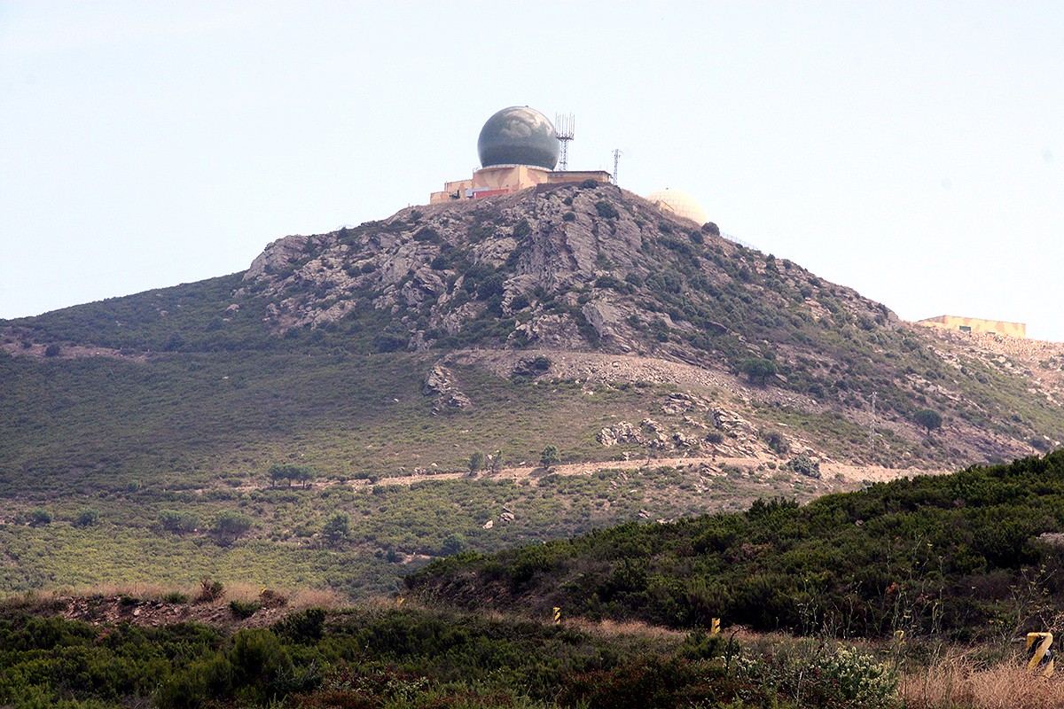Instal·lacions de la base militar del Pení al Parc Natural del Cap de Creus