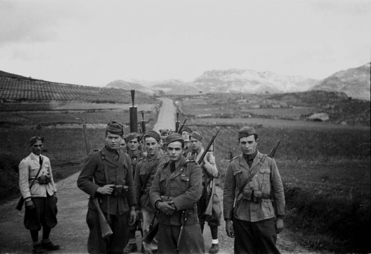 Combatents italians la Guerra Civil, en una de les imatges exposades.