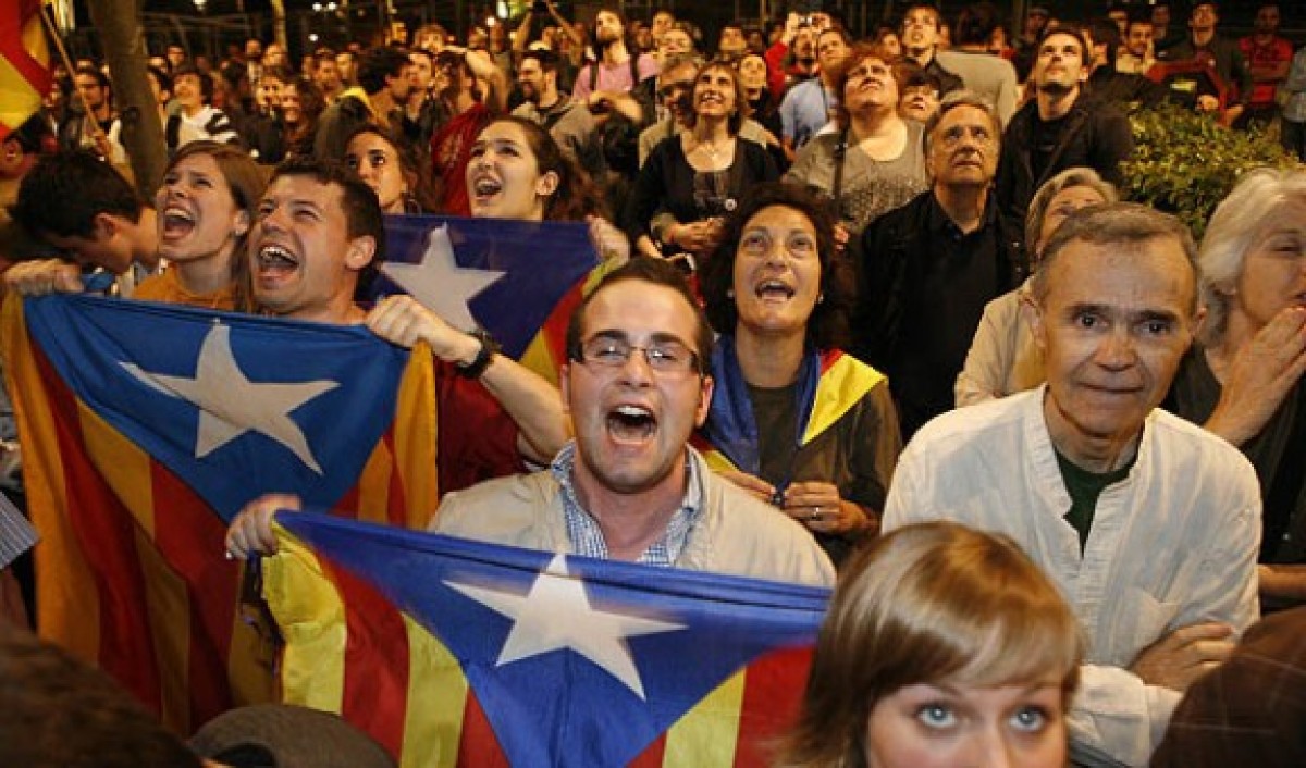 Celebració dels resultats a les Rambles de Barcelona