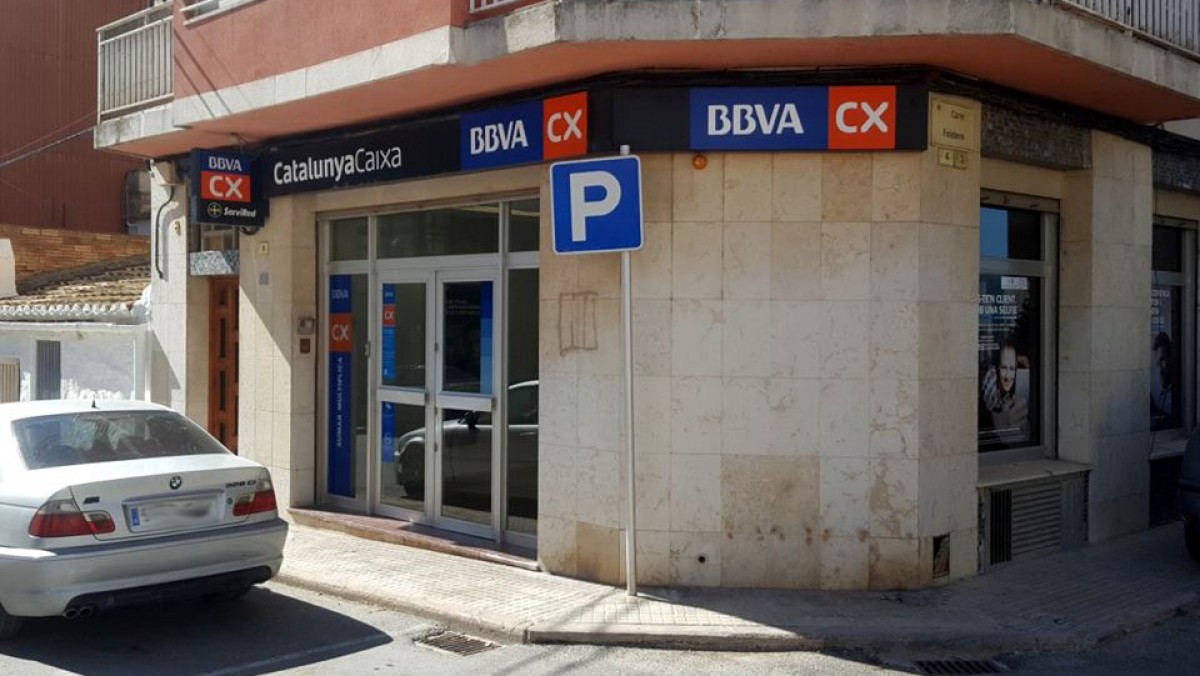 Oficina de BBVA-Catalunya Caixa a Campredó.