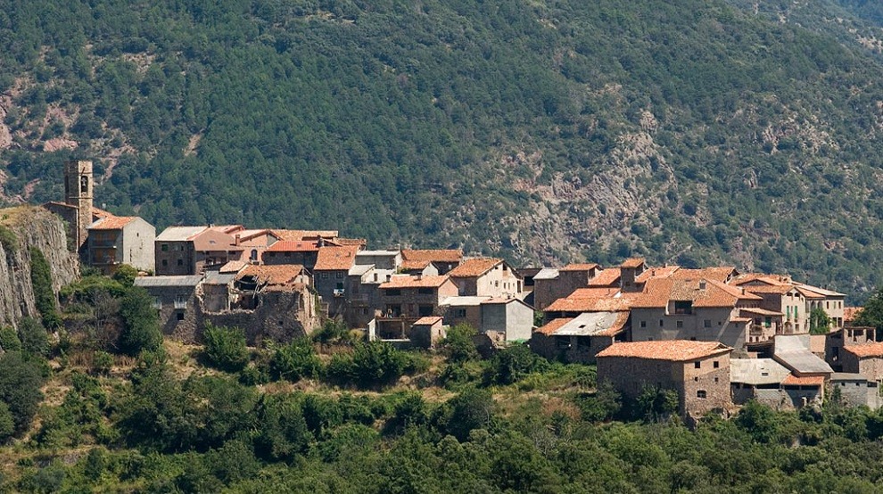 Imatge del poble de Peramea, al municipi de Baix Pallars.