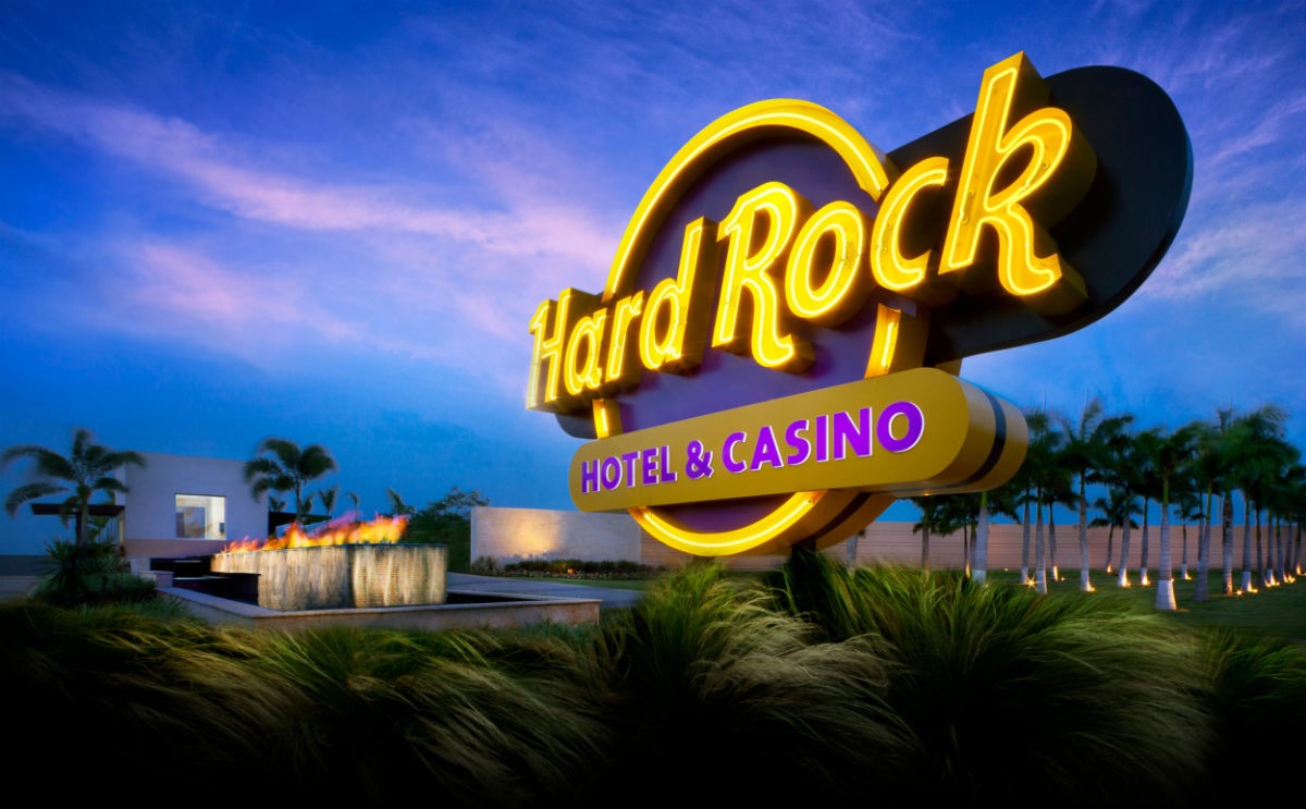 Un cartell de Hard Rock.