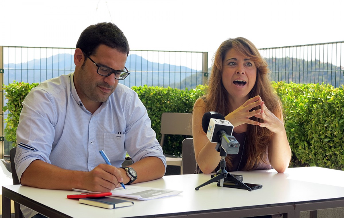 El gerent del CCBerguedà, Eduard Barcons, i l'analista membre de Cresalida Marta Zarazoza