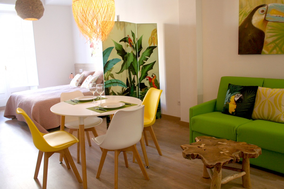 Una sala d'estar d'un dels pisos turístics de Tarragona. 