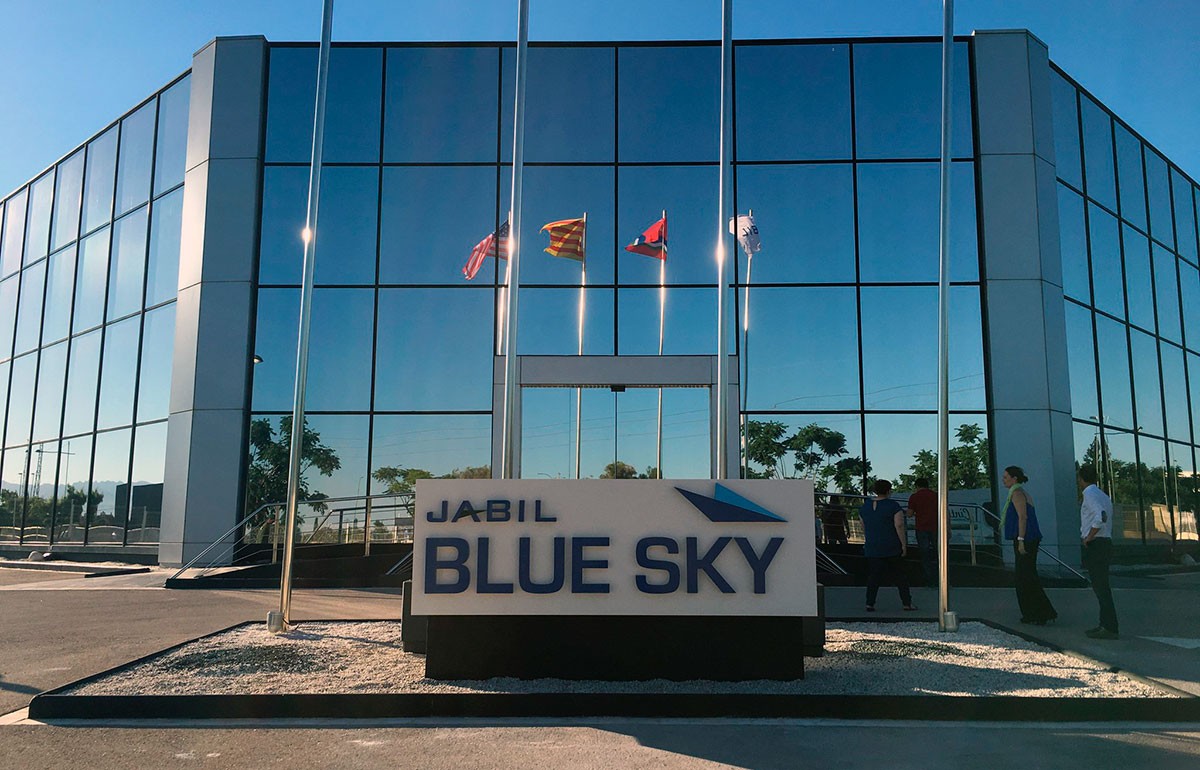 L'empresa Jabil va inaugurar instal·lacions fa tres mesos.
