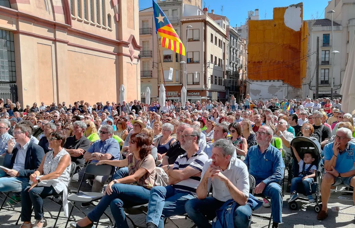 Assistents a un acte de campanya a les municipals de 2019, a Tortosa.