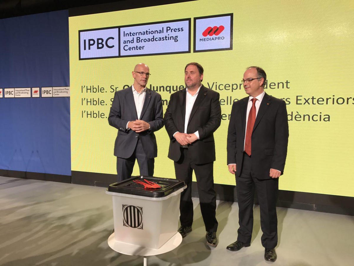 Oriol Junqueras, Raül Romeva i Jordi Turull compareixen al centre internacional de premsa