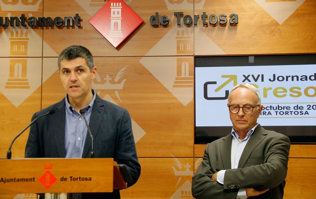 El regidor de Promoció Econòmica de l'Ajuntament de Tortosa, Emili Lehmann; i un dels organitzadors de les jornades Gresol, Robert Moragues.