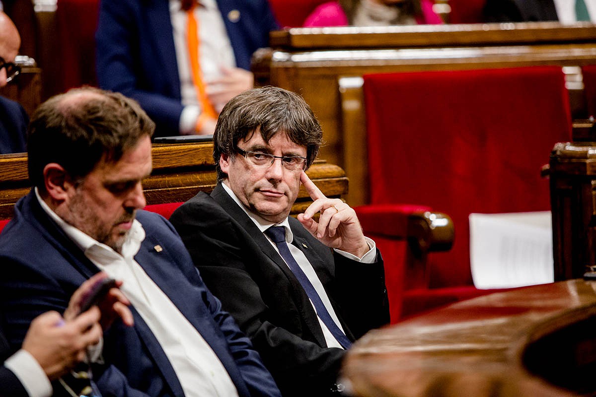 Puigdemont i Junqueras, al ple del Parlament