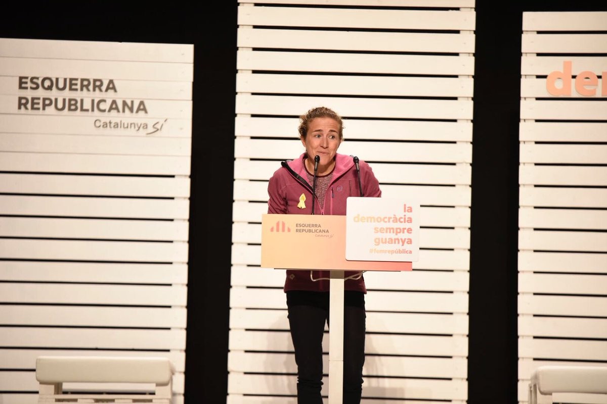 Núria Picas, en el primer míting d'ERC en què ha participat.