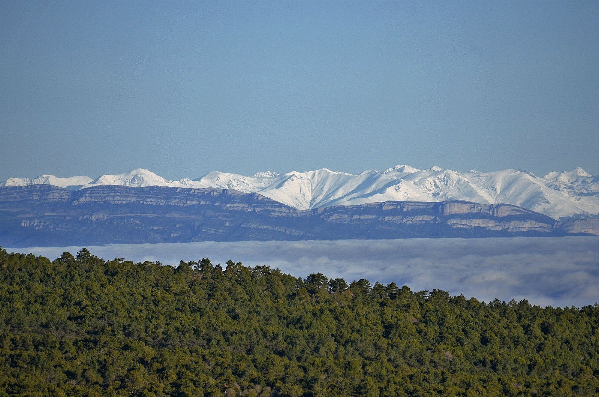 Espectacular imatge del Pirineu des de Rojals 