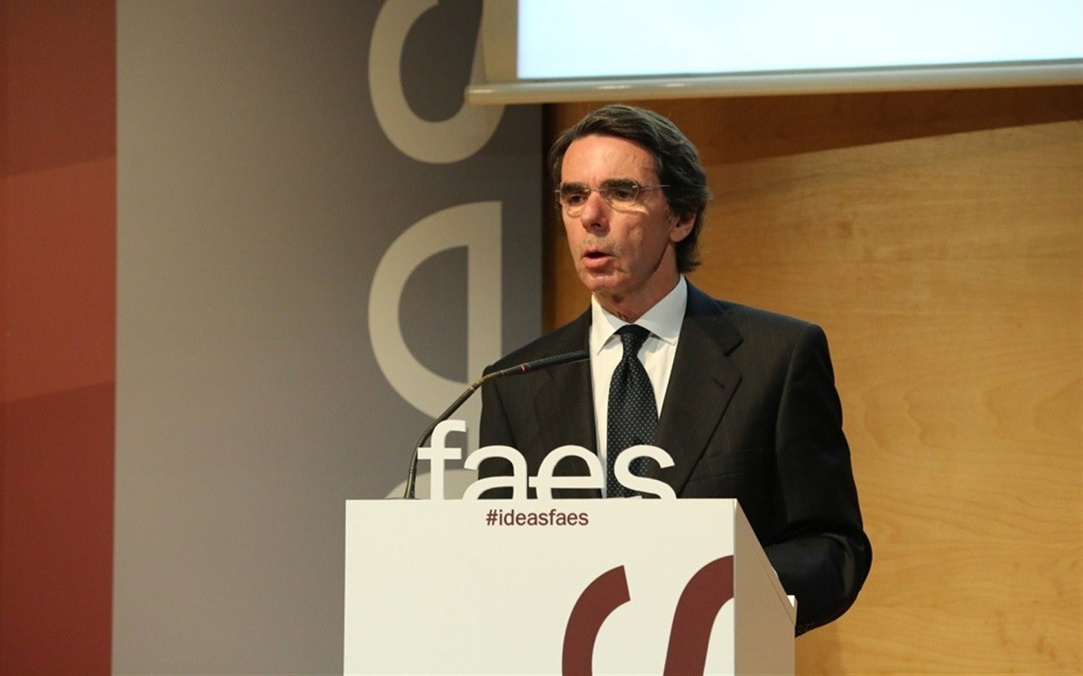 José María Aznar en una conferència de la Faes