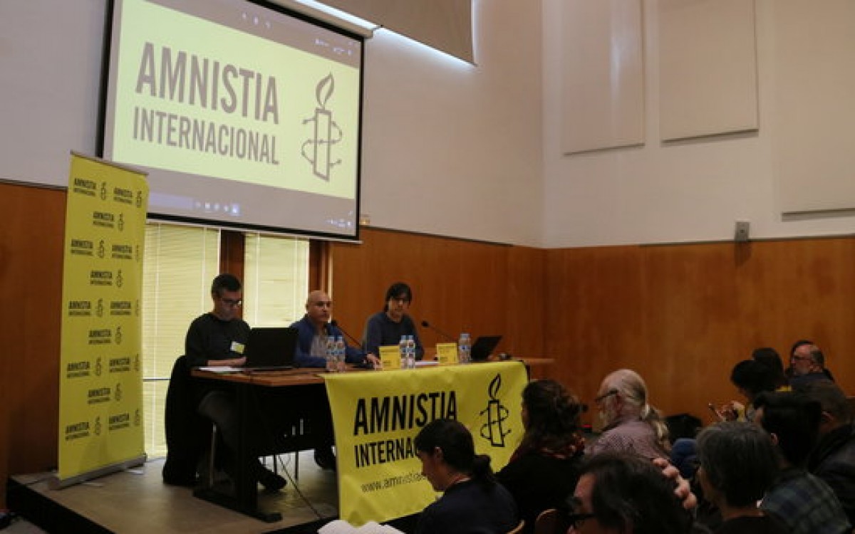 Roda de premsa d'Amnistia Internacional aquest dissabte. 