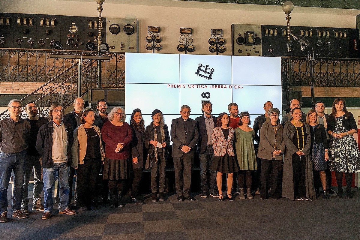 Guardonats, jurat i organitzadors del Premi Crítica Serra d'Or 2018