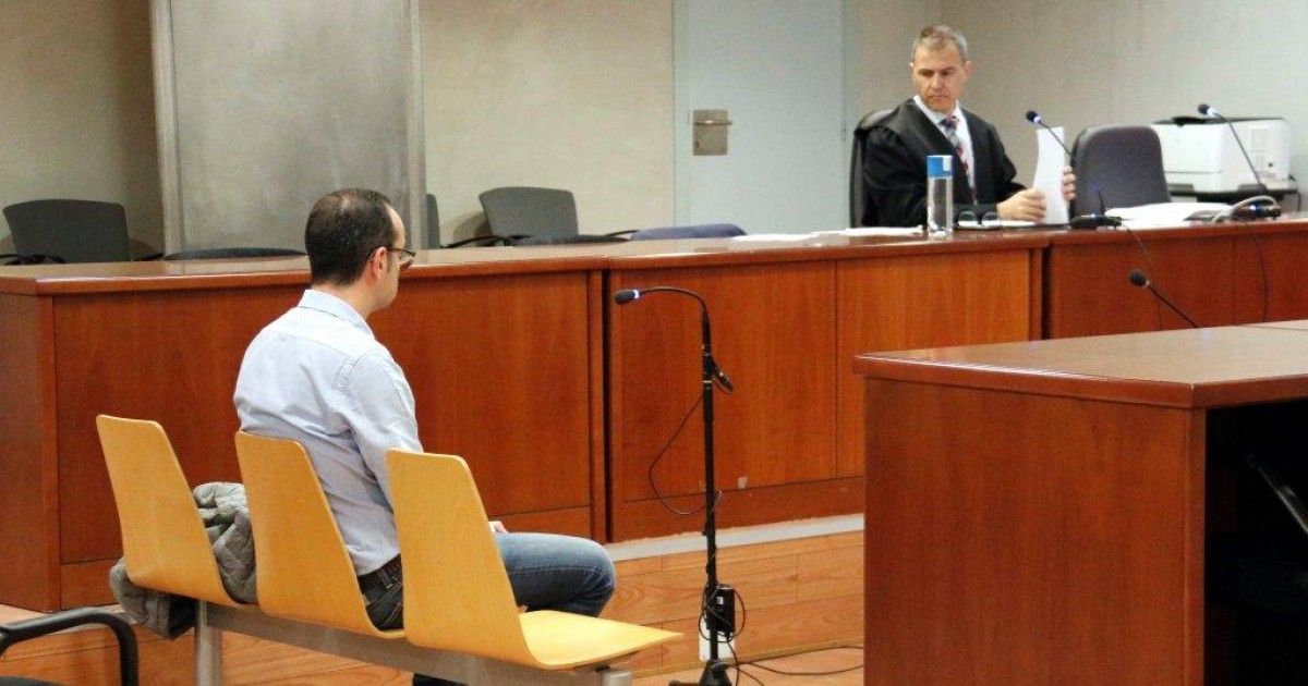 Imatge de l'exbanquer durant el judici