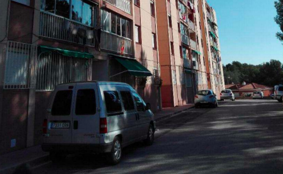 Un dels habitatges que se subhasten a Tarragona 