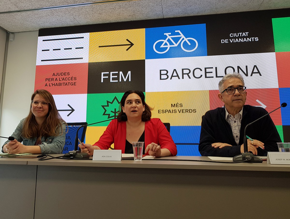 Roda de premsa de Janet Sanz, Ada Colau i Josep Maria Montaner