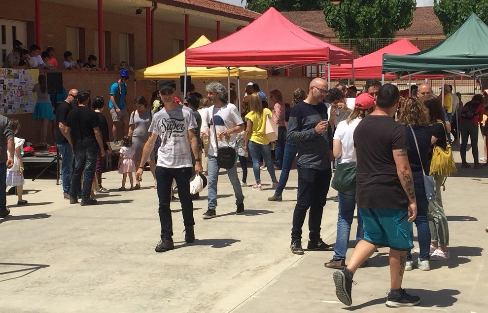 La festa es va celebrar al pati de l'escola Valldeflors