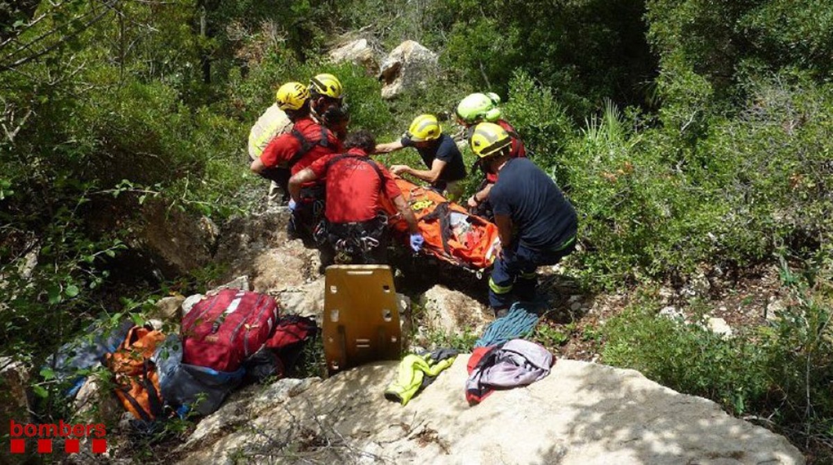 Imatge del rescat al Barranc de la Carbonera, a Ulldecona