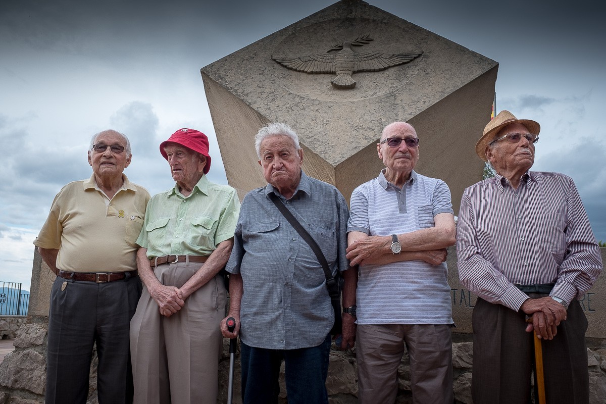 Veterans de la Lleva del Biberó, el 22 de juliol de 2018 a l'acte commemoratiu a la cota 705.