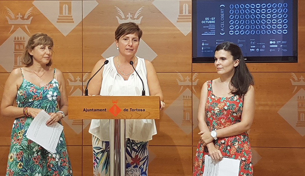 Presentació de la cinquena edició del festival, a l'Ajuntament de Tortosa.